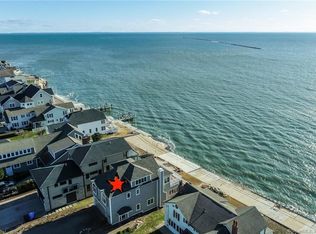 5 Loop Rd #5A, Clinton, CT 06413