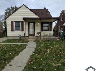 16237 Forest Ave, Eastpointe, MI 48021