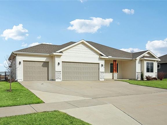 2nd image of 1219 W Adam Ct