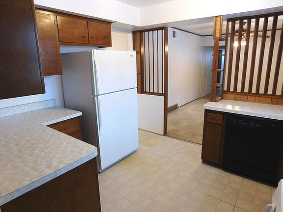 5th image of 413 N Terry Dr