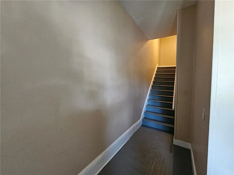 105 Sherman Pkwy — Photo 19