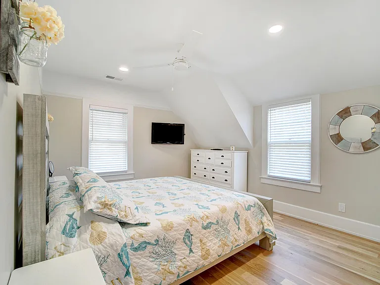 301 Atlantic Ave — Photo 16