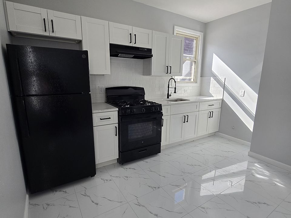 1st image of 10 Schuyler Ave #G1