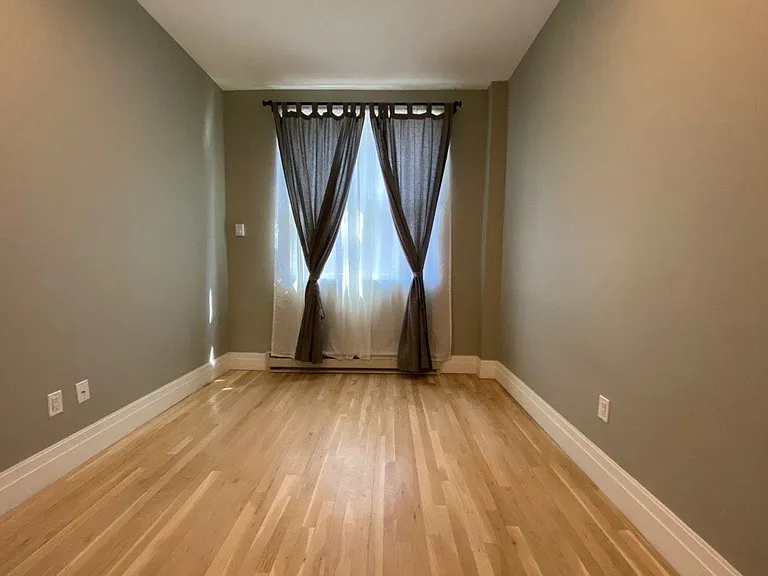 1587 Fulton St #3R — Photo 4