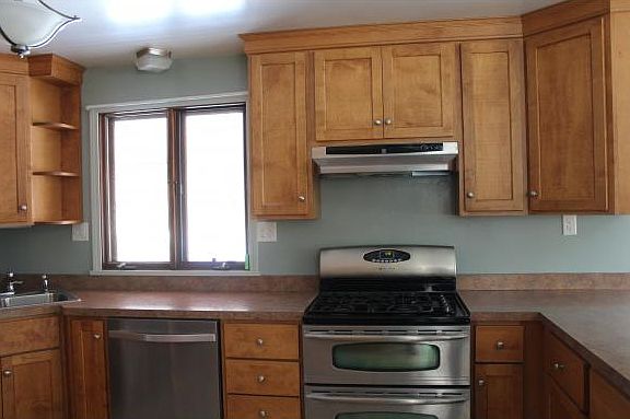 3rd image of 4278 S Street Ext