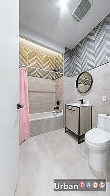 3rd image of 1272 Pacific St #4B