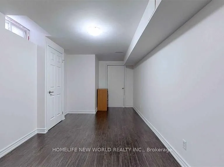 52 Mantle Ave — Photo 30