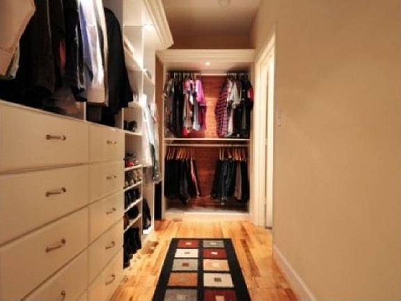 Custom Closet