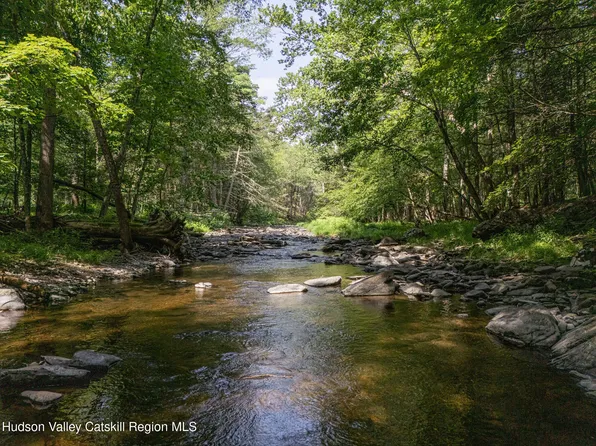 Tbd Mettacahonts, Accord, NY 12404