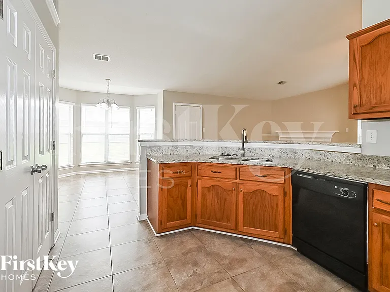9181 Triple Crown Loop E — Photo 8
