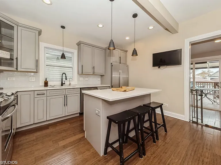3633 N Nordica Ave — Photo 7