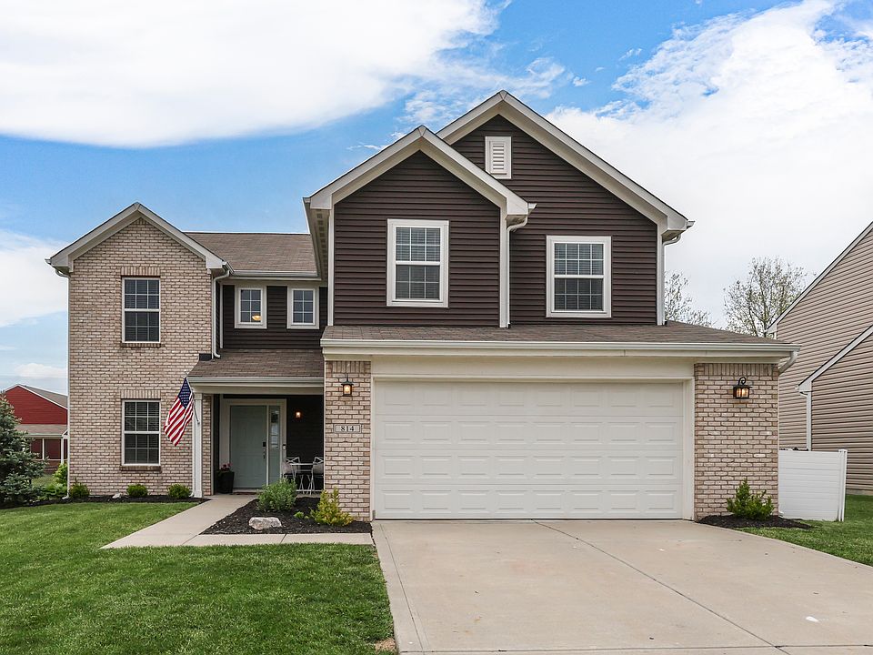 1st image of 814 Cherry Tree Ln