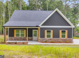 2518 Honeysuckle Ln, Temple, GA 30179