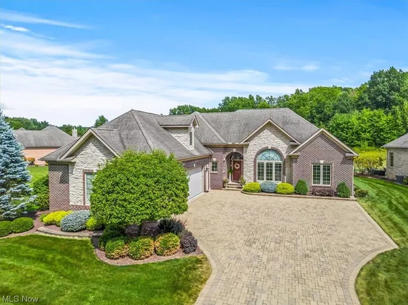 4087 Dobbins Rd Unit 15, Poland, OH 44514