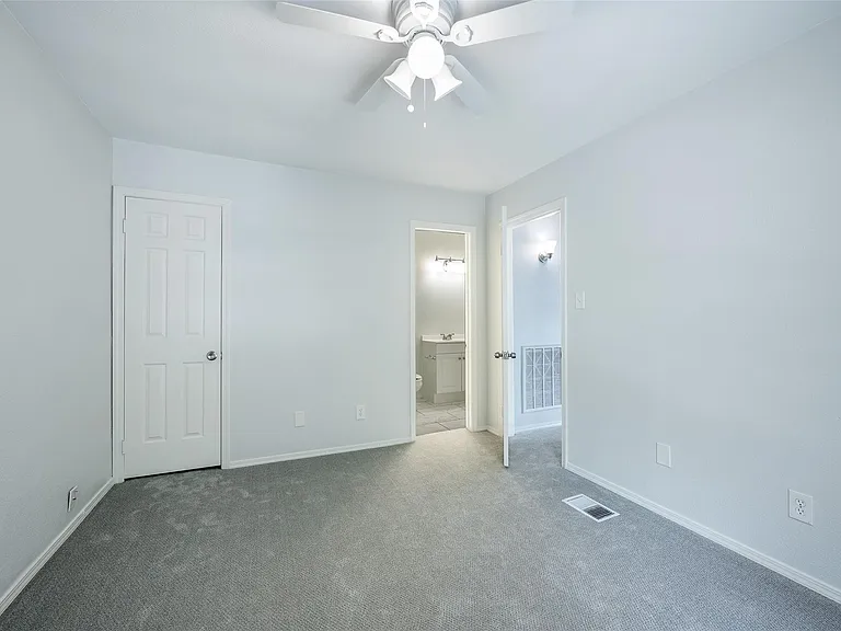 3054 Harbinger Ln — Photo 10