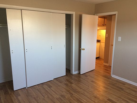 3rd image of 6013 W Ogden Ave APT 5