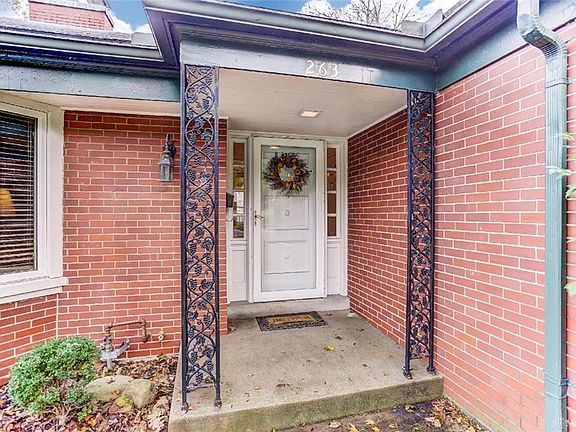 3rd image of 263 Schenck Ave