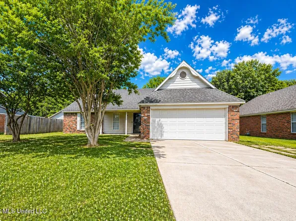 6411 Kristen Dr, Olive Branch, MS 38654
