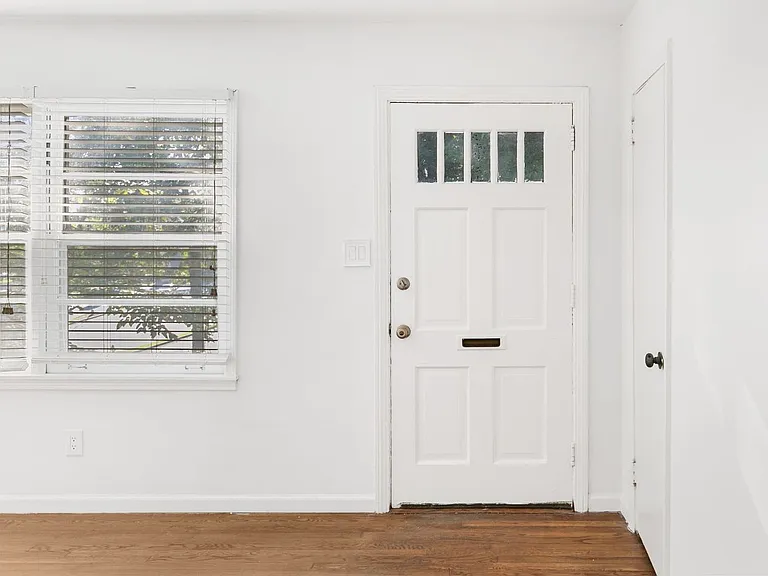 Cahaba Park Apartments — Photo 18