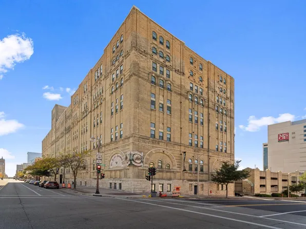 270 East Highland AVENUE #1044, Milwaukee, WI 53202