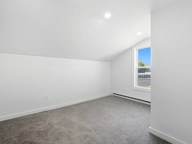 64 Leighton Rd — Photo 38