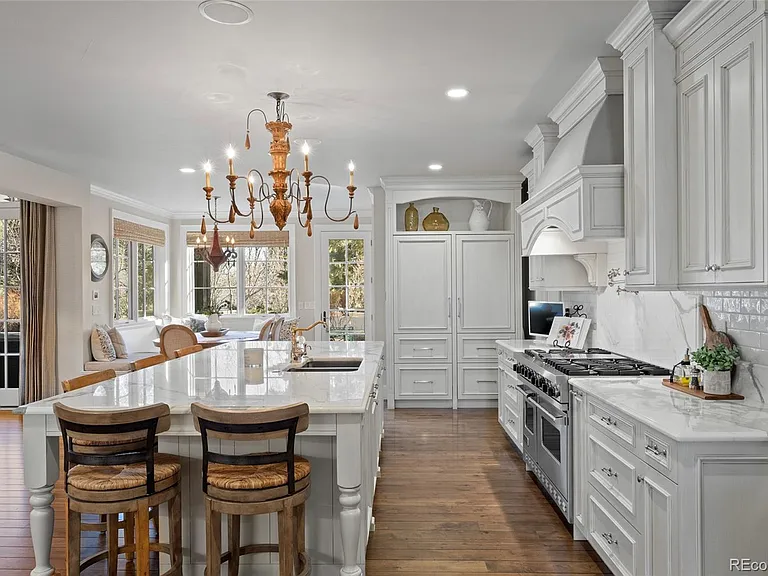 1350 E Greenwood Ln — Photo 13