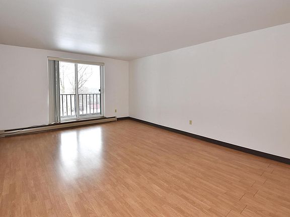 3rd image of 5253 North Lovers Lane ROAD #219