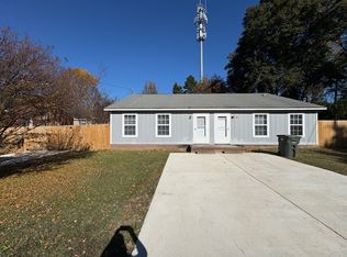 3820 John Marshall Rd, Fayetteville, NC 28304