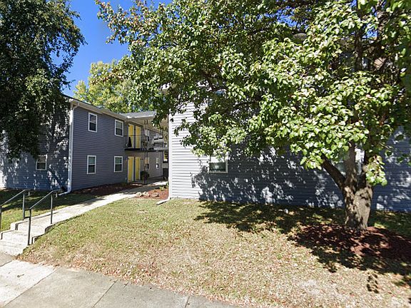 4th image of 200-204 W Geer St #204-B