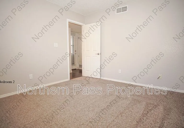 1516 Cherokee Ridge Dr — Photo 16