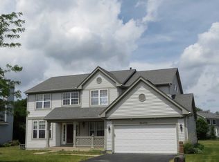 34400 N Tangueray Dr, Grayslake, IL 60030