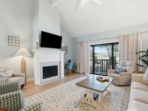 60 Carnoustie Rd APT 972, Hilton Head Island, SC 29928