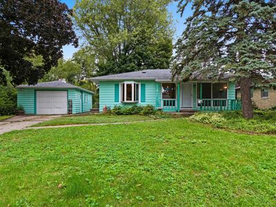 1593 Jay Ln, Green Bay, WI, 54304
