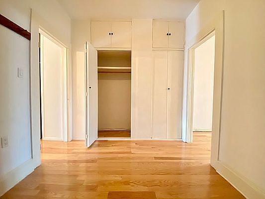 5th image of 141 Grand St Floor 3