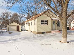 403 N Market St, Lake Park, IA 51347