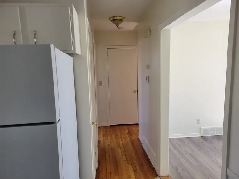 8514 W 53rd St — Photo 1