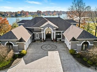 3157 Socialville Foster Rd, Maineville, OH 45039