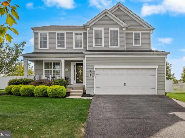 400 Szypulski Ln, Florence, NJ 08518