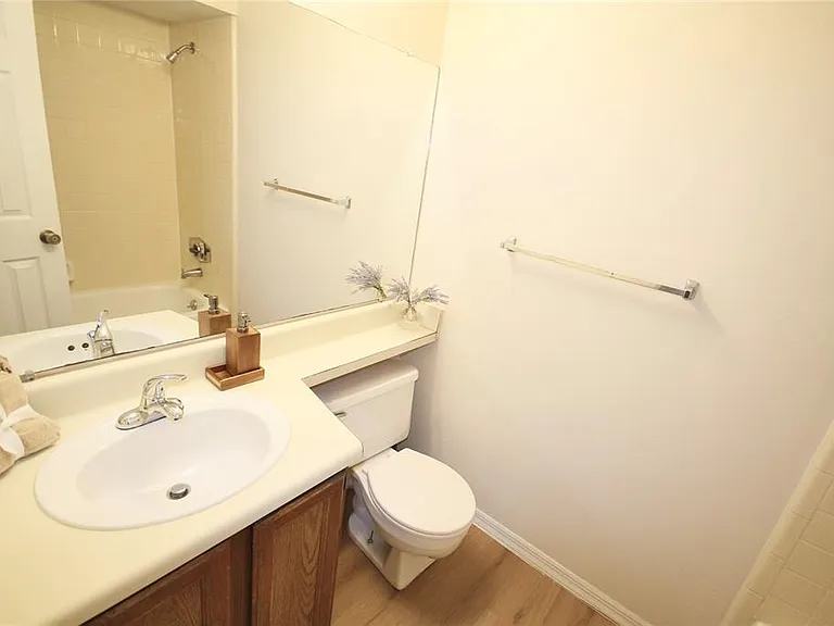 185 Waterfall Way #201 — Photo 24