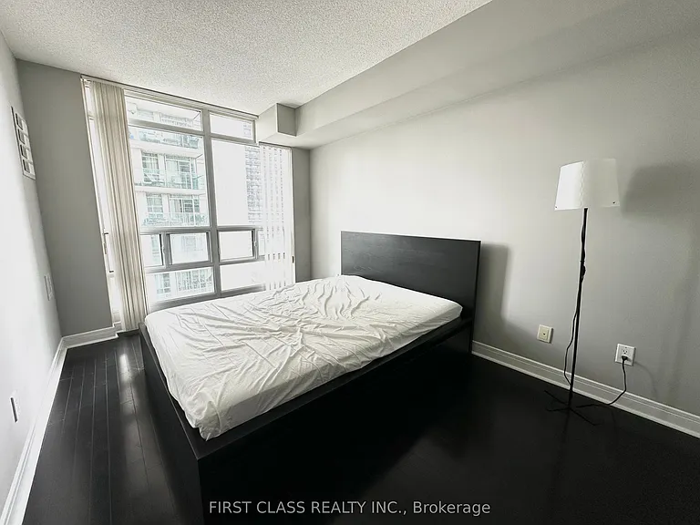 35 Bales Ave #1203 — Photo 9