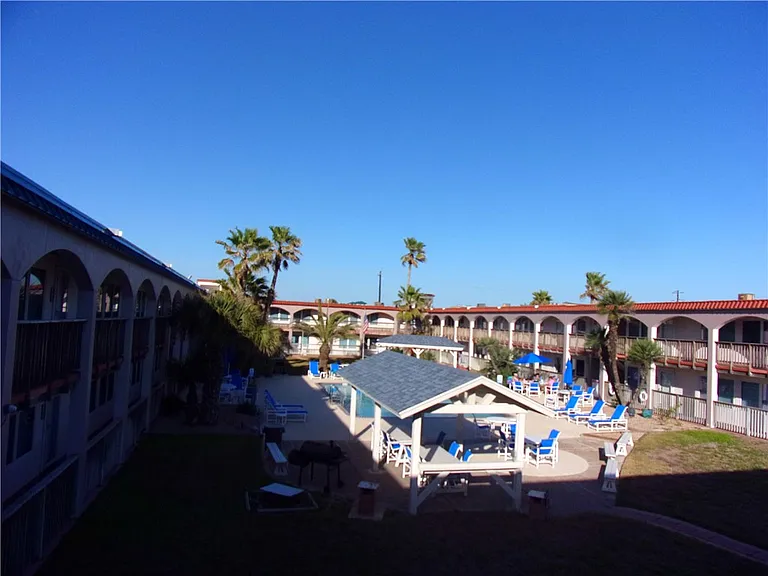 15005 Windward Dr #211 — Photo 16