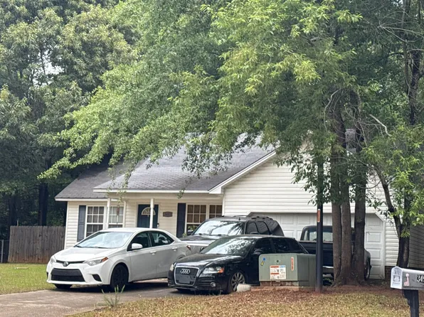 3495 Traditions Pl, Dalzell, SC 29040