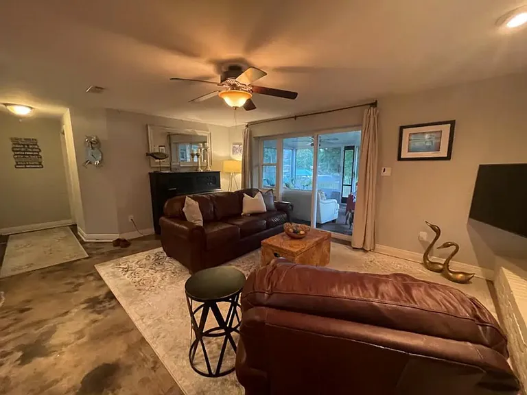 4007 Duffy Dr — Photo 8