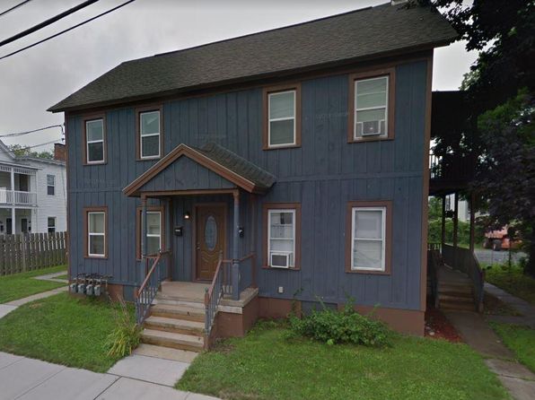 8 New Pruyn St #B