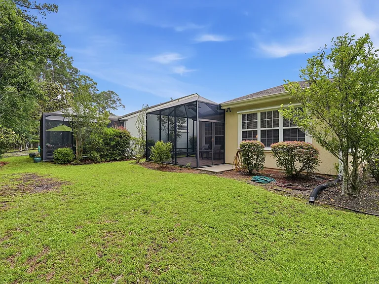 149 Lazy Daisy Dr — Photo 31