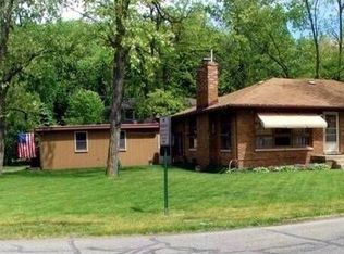 1 Locust Pl, Portage, IN 46368