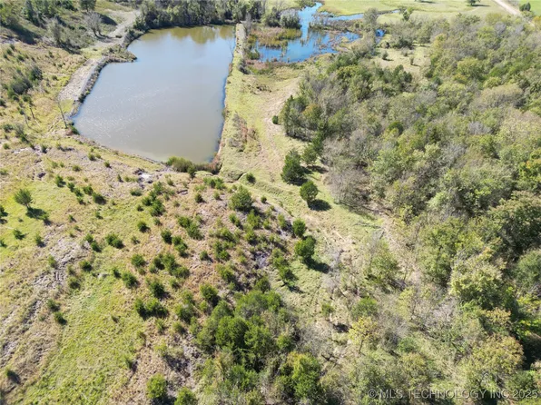 1 Rock Jail Rd, Bokoshe, OK 74930