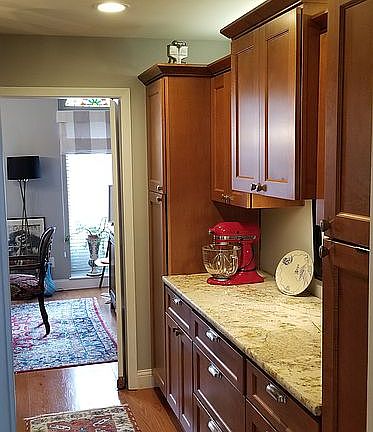 Pantry w/ Custom Cabinetry