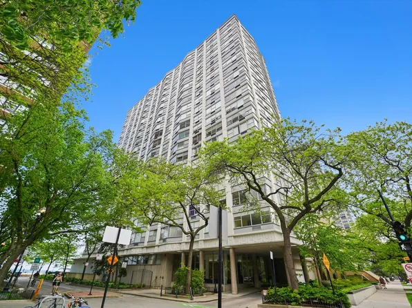 5757 N Sheridan Rd APT 5J, Chicago, IL 60660