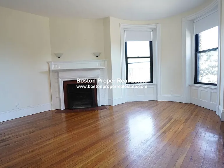 504 Beacon St #25 — Photo 1